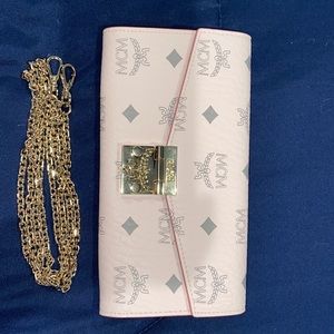 MCM TRIFOLD CROSSBODY WALLET Color:Powder Pink/Gold  Condition: New